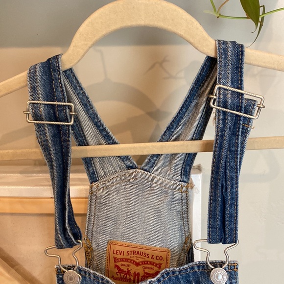 Levi’s overalls - Picture 5 of 7
